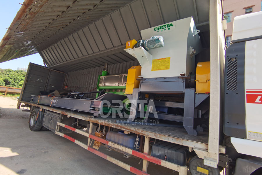 出往廣東江門HDPE透析桶破碎清洗回收生產(chǎn)線